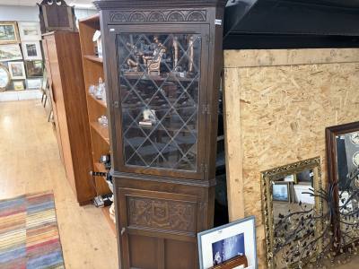 CARVED CORNER UNIT