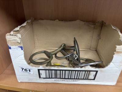 BOX OF BULL RINGS