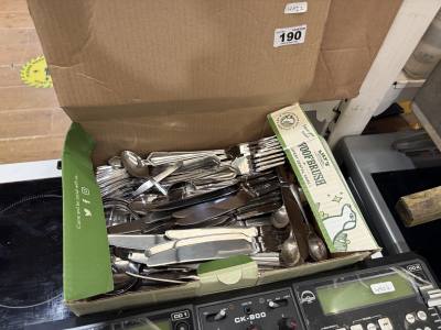 BOX OF CUTLERY