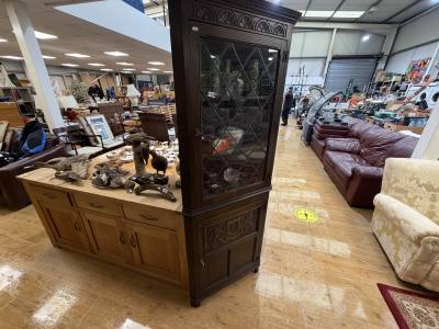 CARVED CORNER UNIT