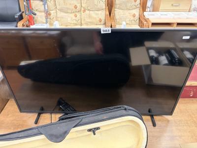 PANASONIC SMART TV + REMOTE