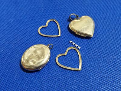 2 9CT ROLLED GOLD LOCKETS