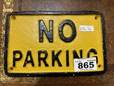 NO PARKING SIGN