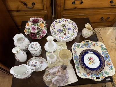 TABLE LOT OF COLLECTIBLES 