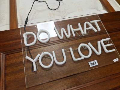 LIGHT UP BAR SIGN