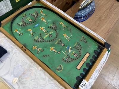 VINTAGE PINBALL GAME