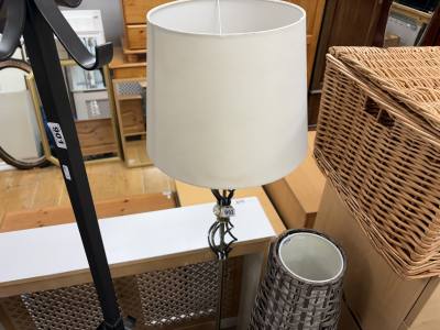 STANDARD LAMP