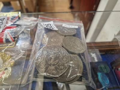 LOT OF COINS