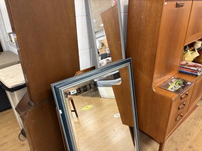 LOT OF MIRRORS