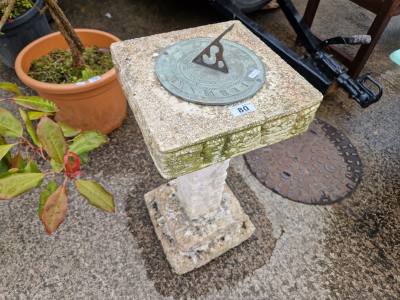 PEDESTAL SUNDIAL