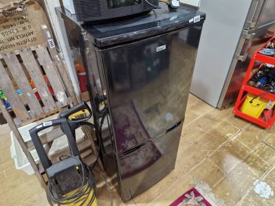 LEC FRIDGE/FREEZER