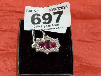 18CT GOLD RUBY + DIAMOND RING (SIZE O)