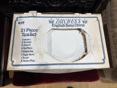 21 PIECE DUCHESS CHINA TEA SET