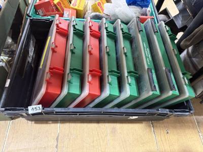 BOX OF SCREW CASES