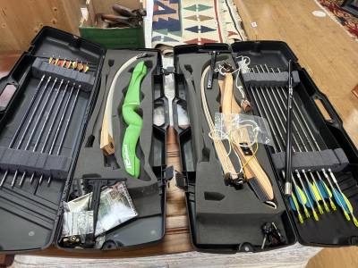 2 X BOW AND ARROWS SETS