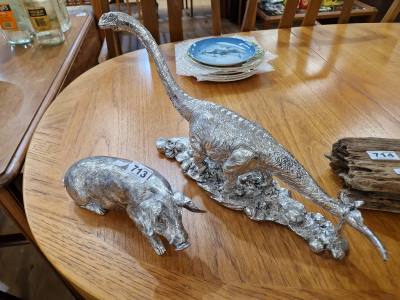 2 CHROME ANIMALS