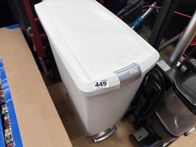 PEDAL BIN