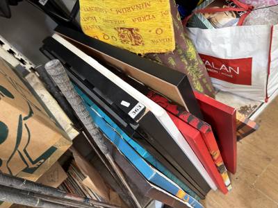 LOT OF MARVEL + STAR WARS PICTURES