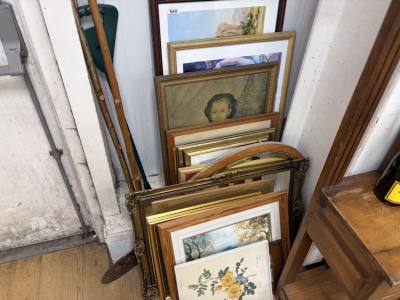 LOT OF PICTURES + MIRRORS
