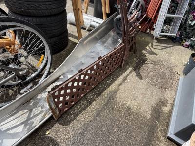 CAST SEAT ENDS + BACK