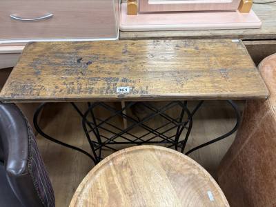 OAK TOP WINE RACK
