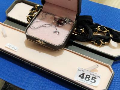 JUICY COUTURE NECKLACE + HANDLE