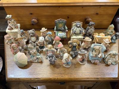 COLLECTION OF BOYDS BEARS
