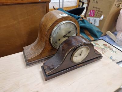 2 MANTLE CLOCKS