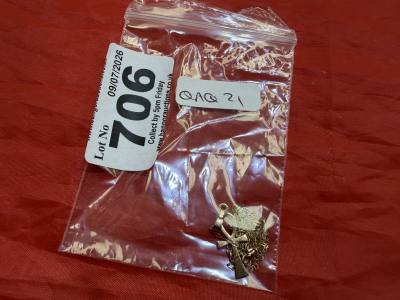 9CT CHAIN + CROSS (0.6 GRAMS)