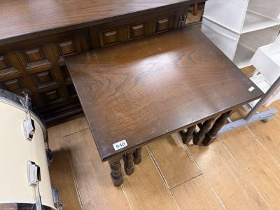 OAK TABLE NEST