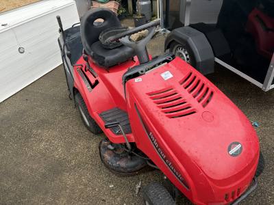 RIDE ON MOWER (NEEDS BATTERY) KEY IN OFFICE