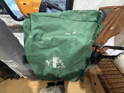 2 X CAMPING CHAIRS