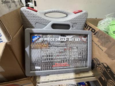 DRILL + BIT SET