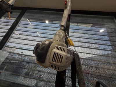 SPEAR + JACKSON PETROL STRIMMER (SAS)