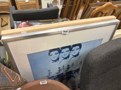 2 X PRINTS
