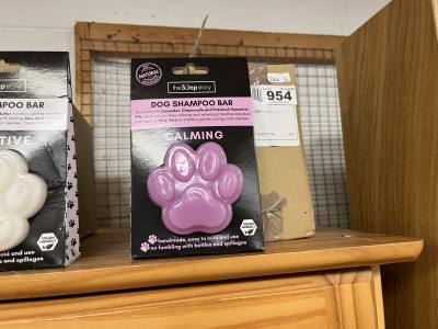 LOT OF DOG SHAMPOO BARS