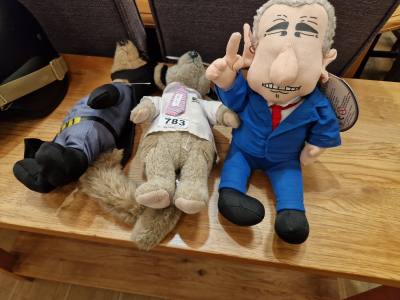 MEERKATS + GEORGE BUSH TOY 