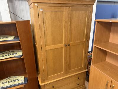 OAK WARDROBE