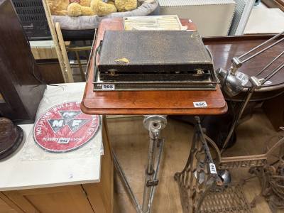 ANTIQUE DOCTORS DESK