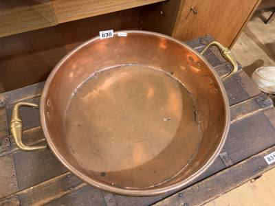 ANTIQUE COPPER JAM POT