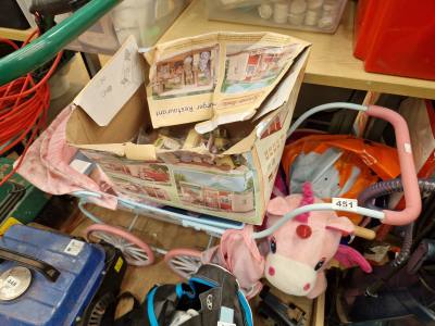 LOT OF CHILDREN'S TOYS
