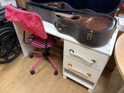 CHILD'S DESK + CHAIR