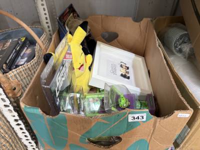 BOX OF COLLECTABLE TOYS