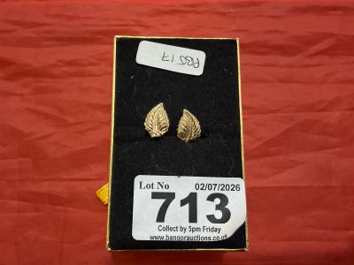 9 CT GOLD LEAF EARRINGS