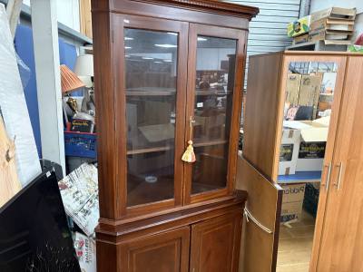 MAHOGANY CORNER UNIT