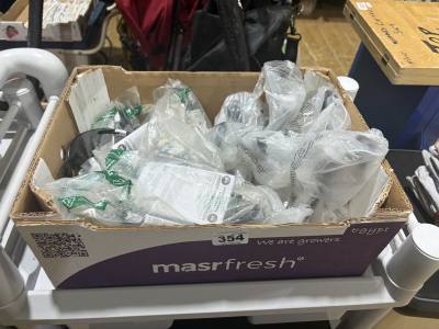 BOX OF SAFETY GOGGLES