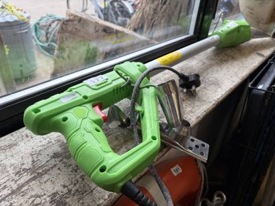 ELECTRIC WEED BLOWTORCH