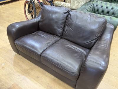 2 SEATER BROWN LEATHER SOFA