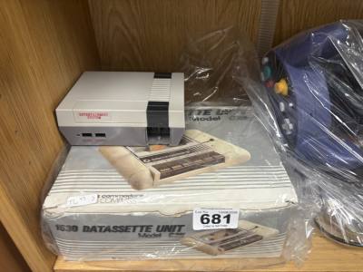 UNUSED COMMODORE DATASETTE UNIT + MINI NES
