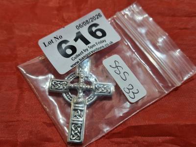 NEW SILVER CROSS PENDANT